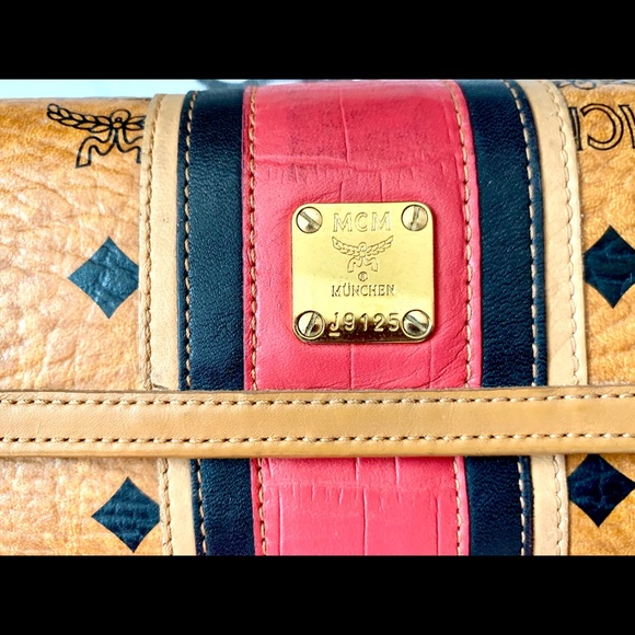 Mcm long wallet in very good condition - Picture 5 of 8